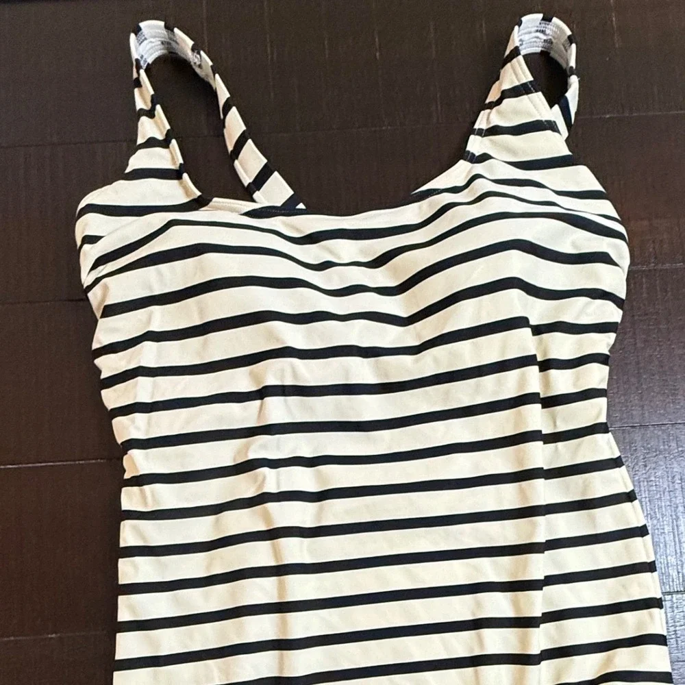 Lands End Womens Black Cream Striped One Piece Swimsuit Size 14 544885 V3403